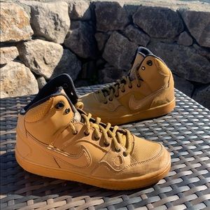 Best 25+ Deals for Kids Tan Nike Sneakers | Poshmark
